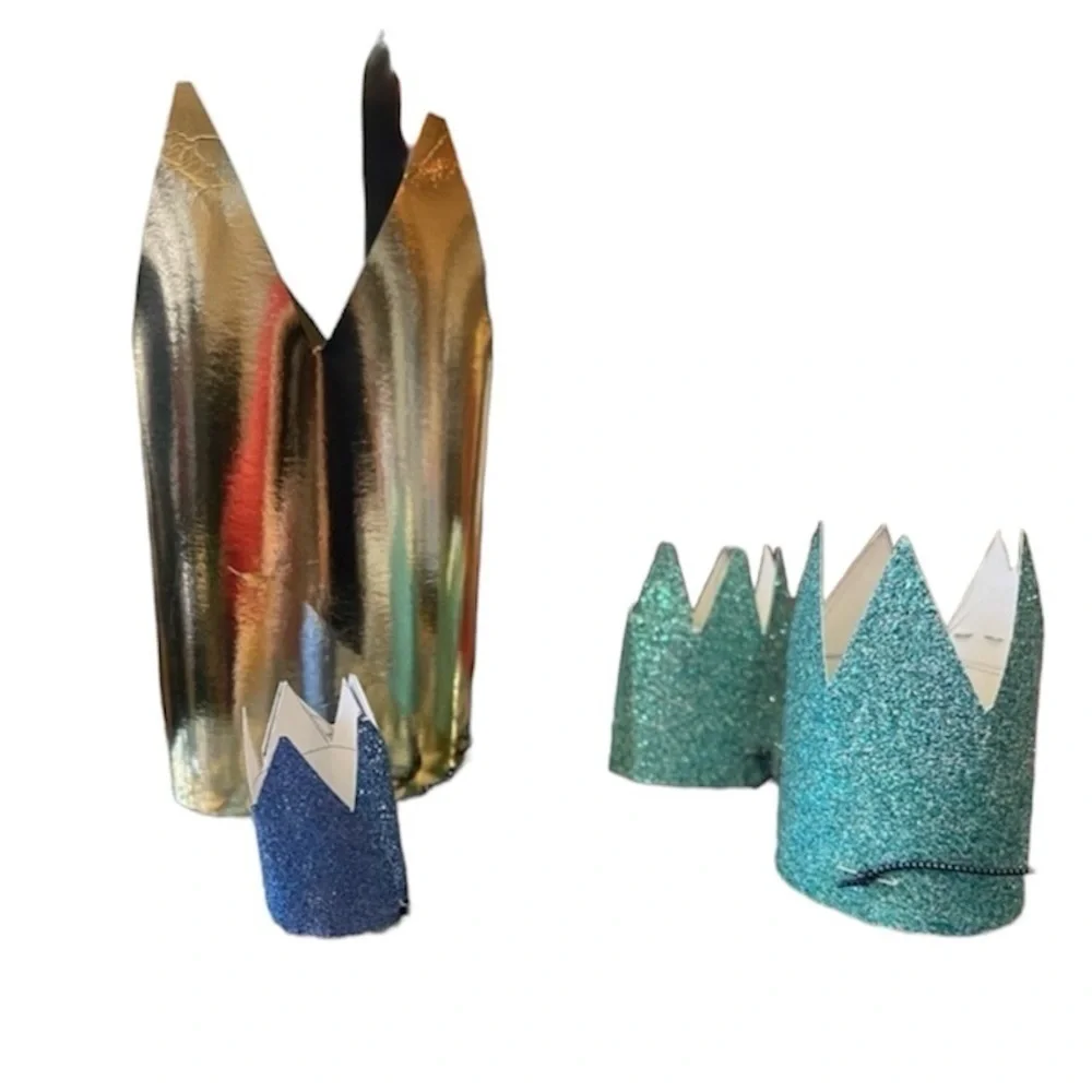 Hand made party crowns could be made to order in these colors . Paper crowns